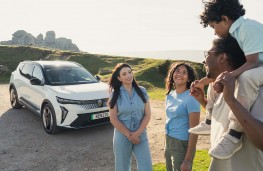 Renault Scenic E-Tech electric - Family Car of the Year